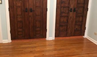 118 E ELMVIEW Pl, Alamo Heights, TX 78209