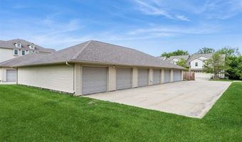 1080 Rachael St 304, North Liberty, IA 52317