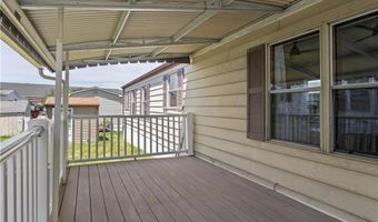74 Bayview Park, Middletown, RI 02842