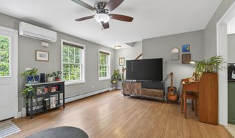 277 Parker Mountain Rd, Barrington, NH 03825
