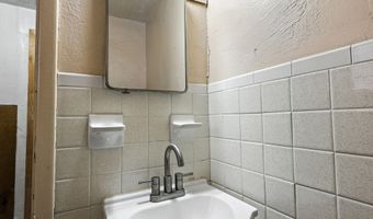 515 S 11TH St, Belen, NM 87002