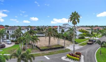 6005 ADAGIO Ln, Apollo Beach, FL 33572