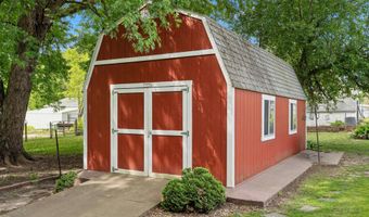 307 E Chicago, Albion, IA 50005