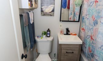 2433 IRVING St SE, Washington, DC 20020