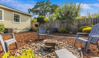 109 Steele Ln, Santa Rosa, CA 95401