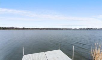 524 Lakeshore Cir, Annandale, MN 55302