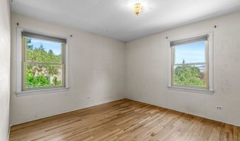 775 Forest St, Ashland, OR 97520