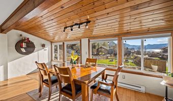 16587 E 6th St, Bayview, ID 83803