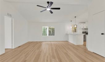 20843 Waalew C145, Apple Valley, CA 92307