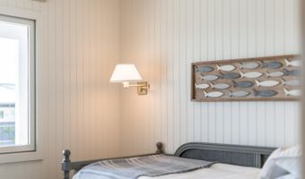 621 Beach Dr, Aptos, CA 95003