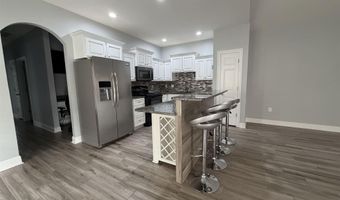 1046 Sedona Pines Dr, Baton Rouge, LA 70816
