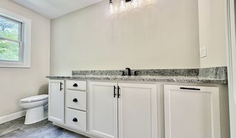 27 Pond Lane Ext, Billerica, MA 01821