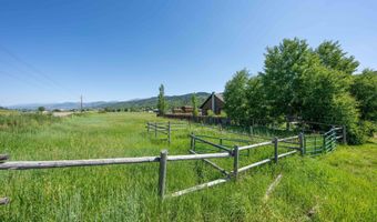 39 TRAIL RIDGE Rd, Alpine, WY 83128