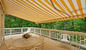 17810 POND Rd, Ashton, MD 20861