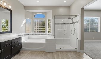 2752 Glen Port St, Las Vegas, NV 89135