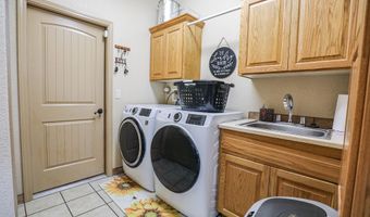 2429 Desert Bloom Ct, Alamogordo, NM 88310