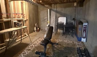 36 Kathryn Ln, Bangor, ME 04401