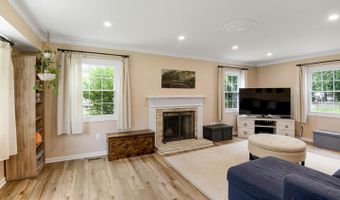 4918 RIDGEVIEW Ln, Bowie, MD 20715