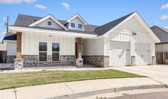 12 NW Sarai Cir, Andrews, TX 79714