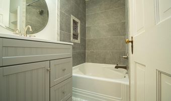 4106 10TH St NE, Washington, DC 20017