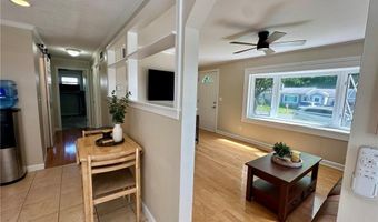 17 Rondeau Rd, Bellingham, MA 02019