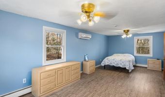 148 North Rd, Hopkinton, RI 02833