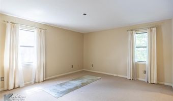 4624 Oak Knoll St, Abilene, TX 79606