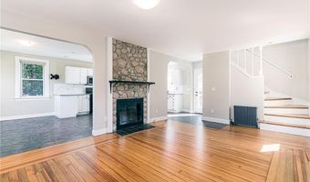 97 Williams Ave, East Providence, RI 02914