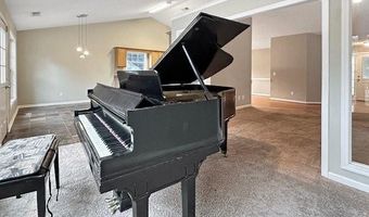 3294 Mcever Park Cir, Acworth, GA 30101