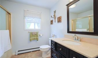 42 Hopkins Ave, Johnston, RI 02919