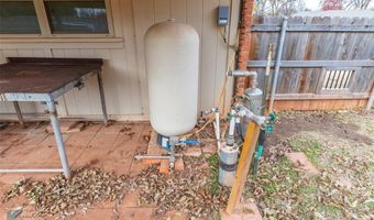 1961 River Oaks Cir, Abilene, TX 79605