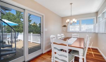 14 E 16TH St, Barnegat Light, NJ 08006