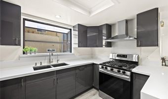 138 Alta St A, Arcadia, CA 91006