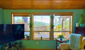 19921 WHALESHEAD Rd U25, Brookings, OR 97415