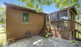 8261 Fair Meadows Dr, Aurora, IN 47001