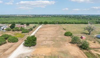 2355 Stuart Rd, Adkins, TX 78101