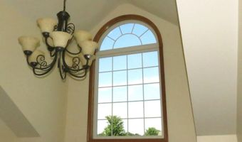 13460 Sycamore Trl, Anna, OH 45302