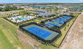 5828 WINDBREAK Ct, Apollo Beach, FL 33572