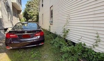 183 Market St, Amsterdam, NY 12010