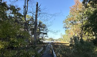 338 Southern Way Lot 61 W/ Boat Slip #3, Arapahoe, NC 28510