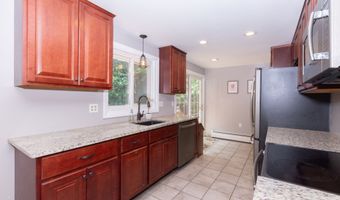 33 School Rd, Bolton, CT 06043