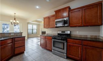 105 NE Larkspur Ln, Bentonville, AR 72712