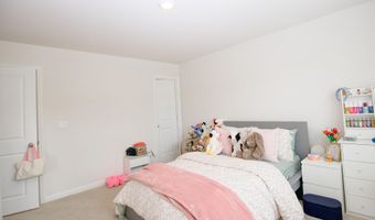 1179 Misty Creek Dr, Aberdeen, NC 28315