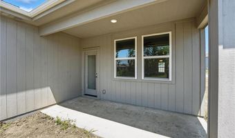 1665 N Grayhawk Dr, Basehor, KS 66007
