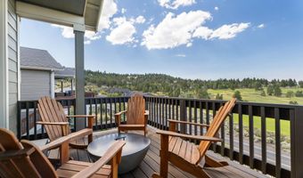 2608 NW Compass Corner Loop, Bend, OR 97703