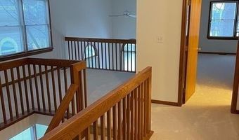 2445 Mulberry Ct, Ann Arbor, MI 48104
