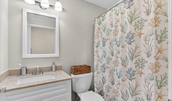 4031 Bank St, Bay St. Louis, MS 39520
