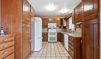 603 E 1st St, Buffalo, SD 57720