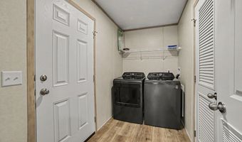 4390 W Seaman Rd, Alma, MI 48801