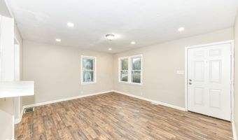 912 Crescent Dr, Anderson, IN 46013